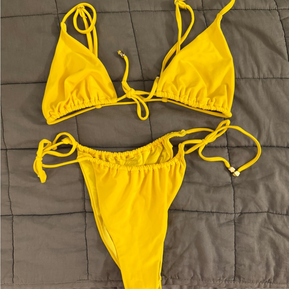 Blackbough Yellow Swim Bottom
